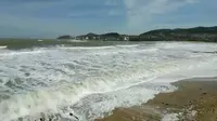 狂暴的威海葡萄滩