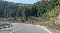 邹城市三仙山-凤凰山连线盘山公路之—凤凰山段跑山行车记录。