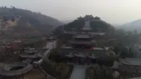 雾霾之中：航拍渭南桃花源民俗文化园