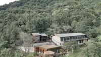 #航拍 #大山深处自然美 #盘山公路 #自驾游风景 #越野穿越 应天山⛰️