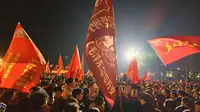 12.26韶山广场 万名青年齐唱《国际歌》
