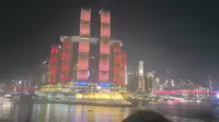 2025年5月10日重庆南滨路钟楼广场无人机表演（感觉这个位置有点斜，可能在弹子石广场起降点观感会更好）