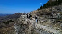 【徒步三人行】卧云铺-霹雳尖-三界碑-云顶草原-齐长城环线，全程7.5公里，爬升500多米，体验感拉满！