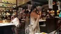 西安大唐不夜城“唐猫庭院”表演（中途把手机竖过来了，所以有点问题）