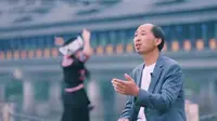 来绥宁体验姑娘节在花园阁风雨桥边唱起桥边姑娘感谢央视美女记者