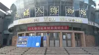 云南省元谋县凤凰湖公园到元谋大酒店沿途风光-20240808