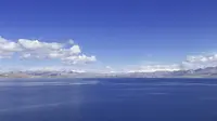 26年自驾西藏之旅，6月26日经班公湖到狮泉河，班公湖很美