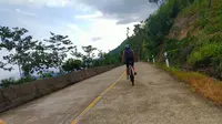肇庆将军山骑行下坡