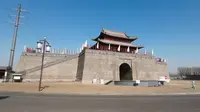 辽宁义县安泰门，大凌河公园