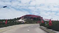 参观大青山革命抗日根据地