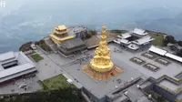 峨眉山顶是什么样的，在海拔3079米的金顶，一览众山小！