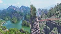 登丹霞奇峰、游碧水湖光！冠豸山半价畅游，让游客感受山水韵味