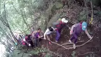 穿越麻城纯阳大峡谷