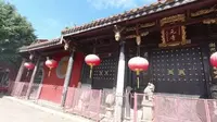 建于唐代的潮州开元寺，屋顶有很多无价之宝，是粤东地区第一古刹