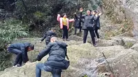武冈云山，国家级森林公园，小伙带全家去玩，大家好开心